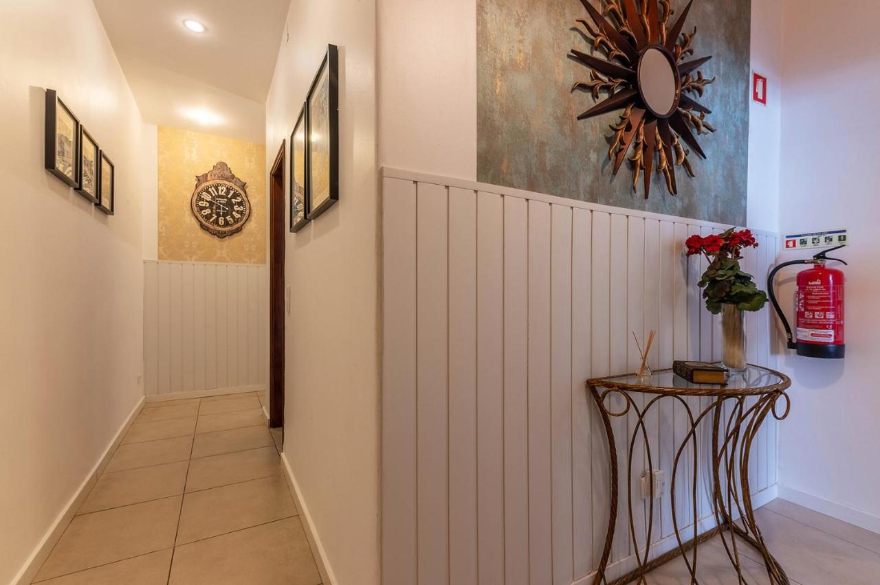 Alm- Spacious. Sunny. Patio. Quiet Area. Fast Wifi Lissabon Exterior foto