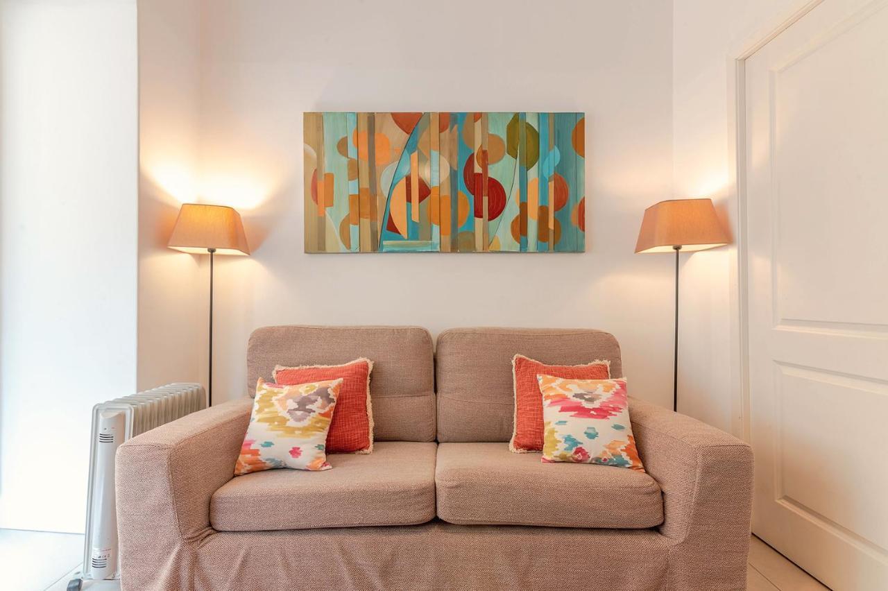 Alm- Spacious. Sunny. Patio. Quiet Area. Fast Wifi Lissabon Exterior foto