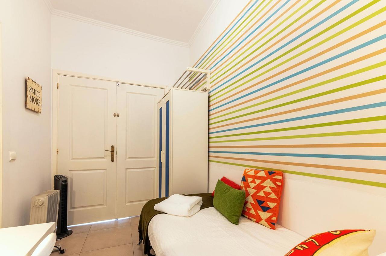 Alm- Spacious. Sunny. Patio. Quiet Area. Fast Wifi Lissabon Exterior foto