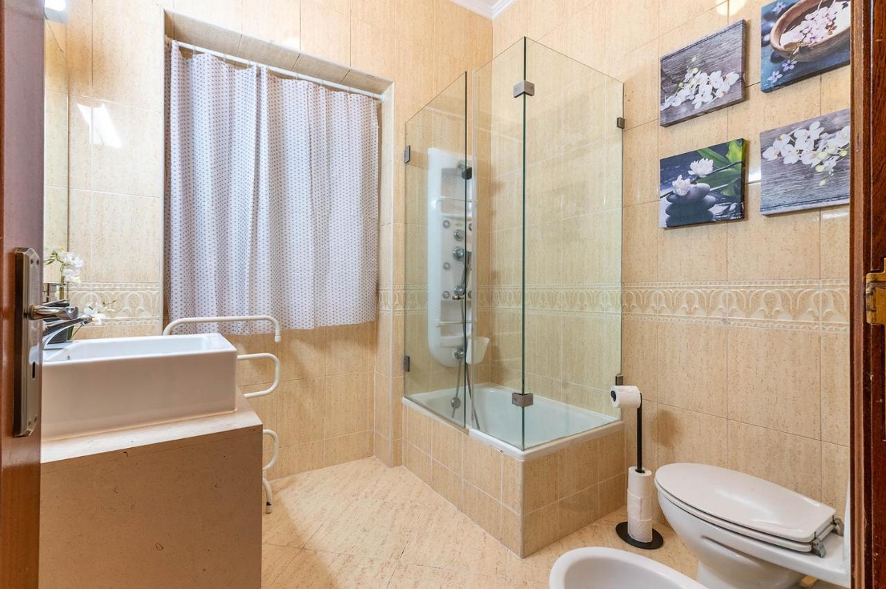 Alm- Spacious. Sunny. Patio. Quiet Area. Fast Wifi Lissabon Exterior foto